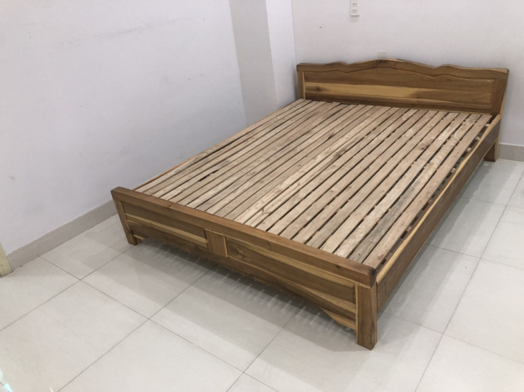 giường gỗ 1m6x2m